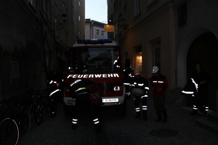 904069_572686322766886_1458697062_o